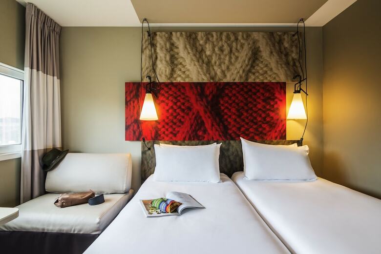 Hotel Ibis Schiphol Amsterdam Airport