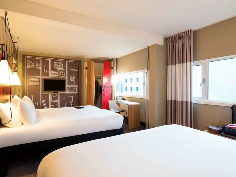 Hotel Ibis Schiphol Amsterdam Airport