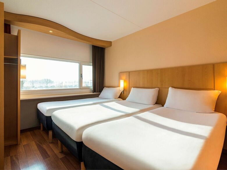 Hotel Ibis Schiphol Amsterdam Airport