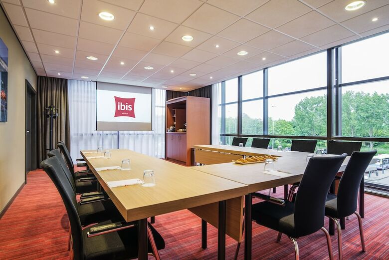 Hotel Ibis Schiphol Amsterdam Airport