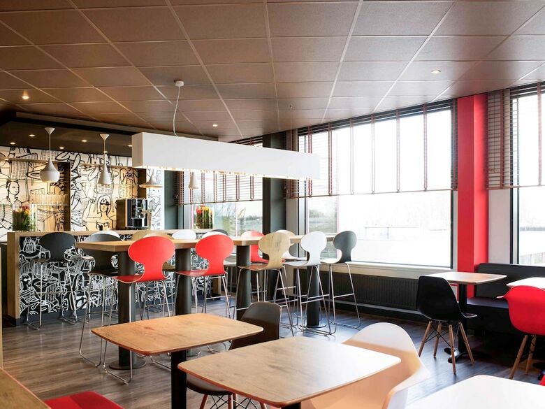 Hotel Ibis Schiphol Amsterdam Airport
