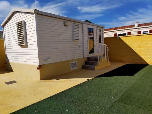 Finca Villa Zaar Homes
