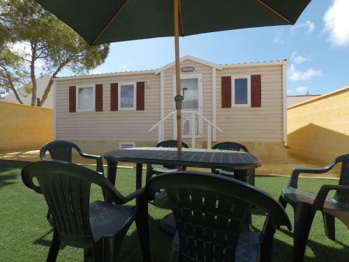 Finca Villa Zaar Homes