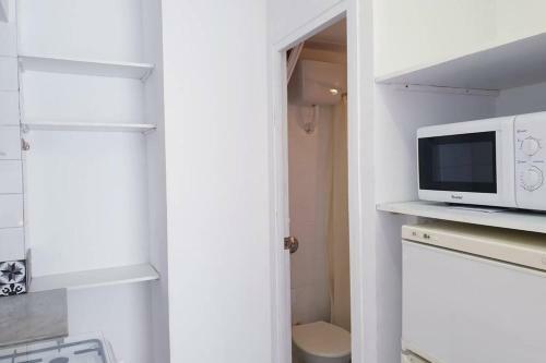 La Caleta, Peque�o Apartamento C�ntrico C5