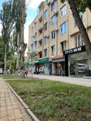 Apartamento Cosy Apt On Abovyan Street
