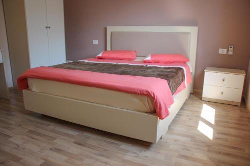Hotel Veal