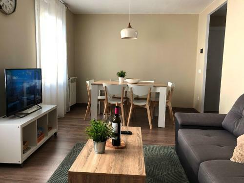 Apartamento Acogedor Y Familiar - Wifi+chromecast