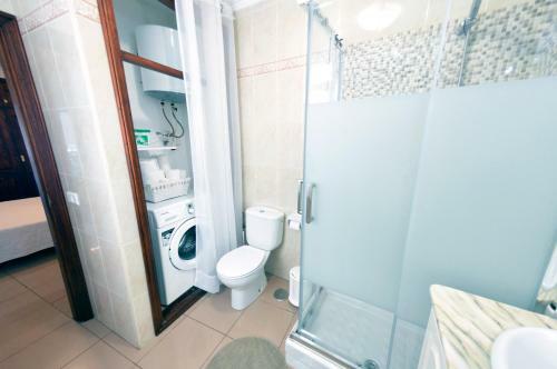 Apartamento C�ntrico, Amplio Y Con Balc�n Cerca Del Mar