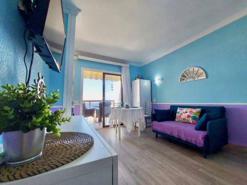 Ocean And Sky Studio Apartment