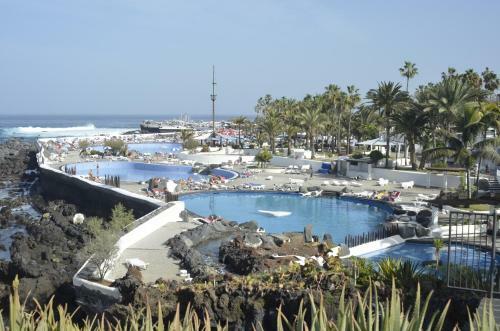 Apartamento Magnificent Studio With A Terrace Overlooking The Sea!