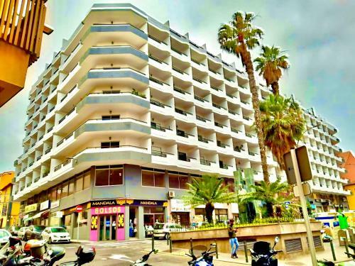 Apartamento Puerto de La Cruz, C�ntrico �tico Con Piscina - Edificio Girasol