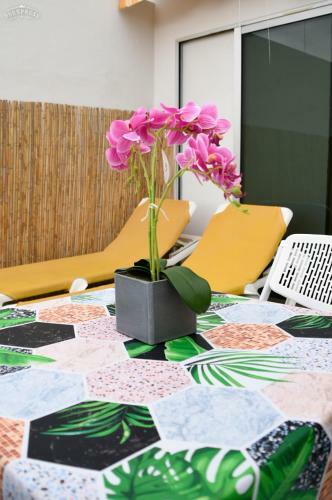 Apartamento Puerto de La Cruz, C�ntrico �tico Con Piscina - Edificio Girasol