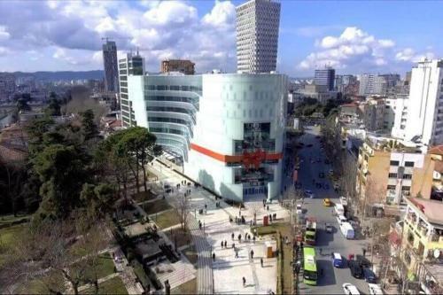 Central Studio Apartment 1, Tirana