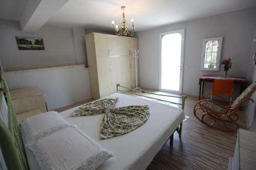 Apartamento Castle Vila Of Tirana