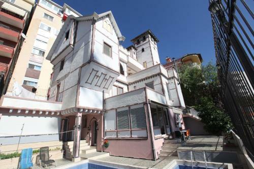 Apartamento Castle Vila Of Tirana