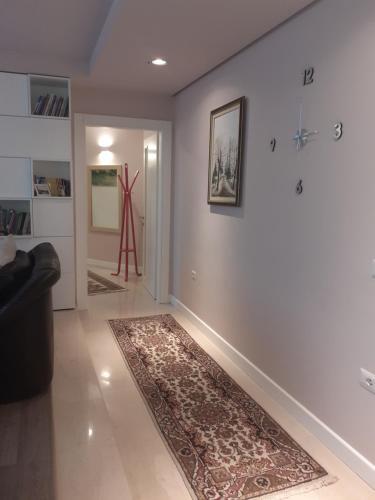 Lake View Apartment 2