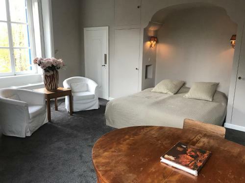 Bed & Breakfast Kasteel Ophemert