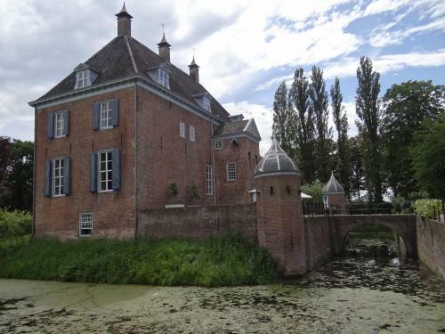 Bed & Breakfast Kasteel Ophemert