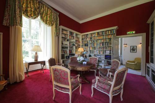 Bed & Breakfast Kasteel Ophemert