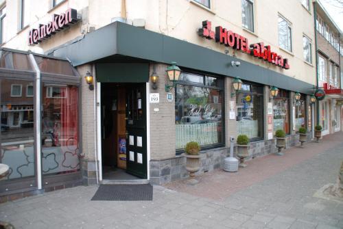 Hotel Caf� Restaurant Abina