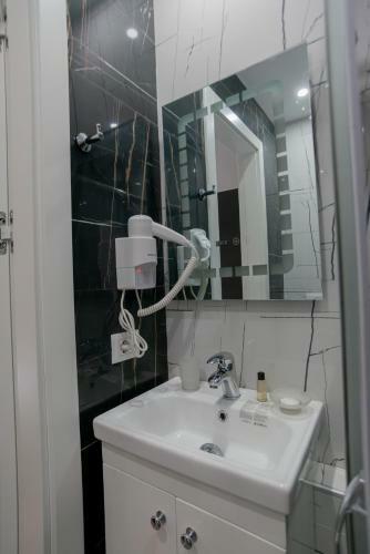 Rei Apartaments Tirana
