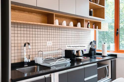 Hip, Modern Tech Condo W Rooftop In La Condesa