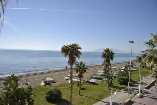 Apartamento Frente Al Mar,primera Linea