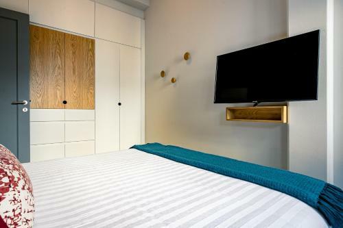 Chic Modern La Condesa Apt In Art Deco Building