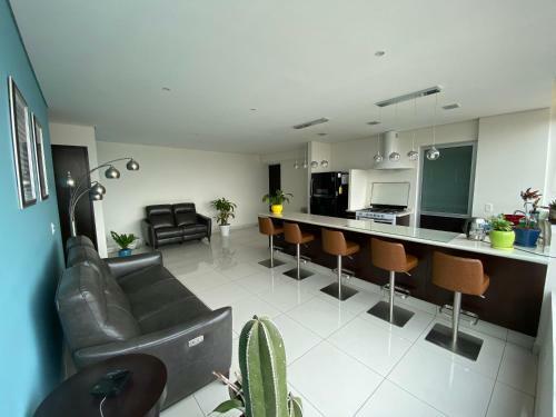 Apartamento de 2 Habitaciones Junto Al Wtc