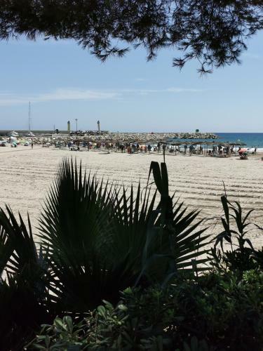 Apartamento Port de Roda de Bara -roc Sant Gaieta