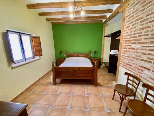 La Parada de Jimena-casa R�stica Rodeada de Bodegas En Rueda