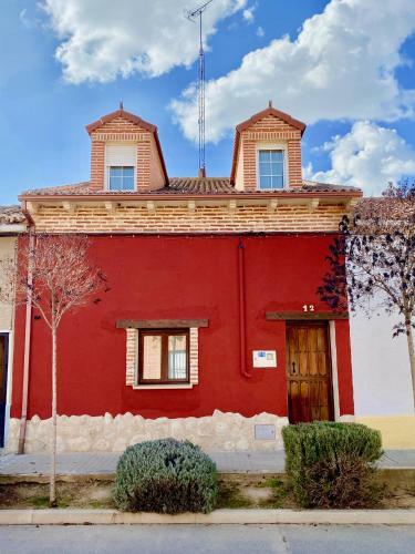 La Parada de Jimena-casa R�stica Rodeada de Bodegas En Rueda