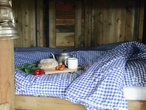 Unique Tent Lodge Located In Callantsoog With Garden