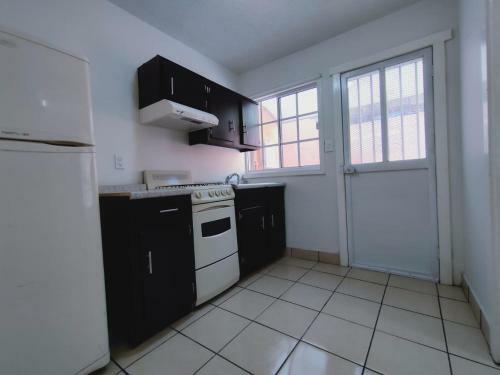2-bedroom Apartment Centrally Located, Near Us Consulate