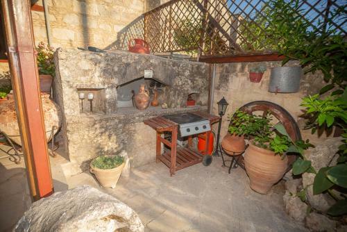 Iocasti Cottage By Agroholidays