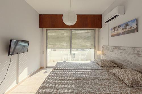 Apartamento Furnished Seafront Studio