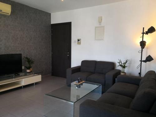 Apartamento Loizou Holdings Flat 301