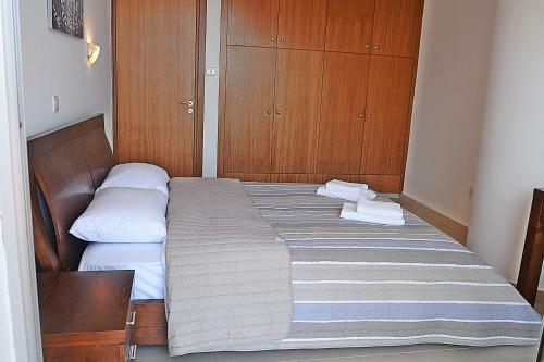 Nicolaides Sea View Apartments