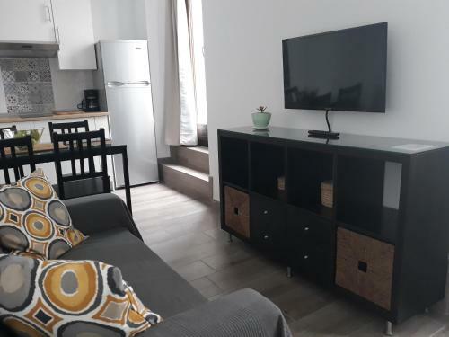 Apartamento Puerta Alameda Suites