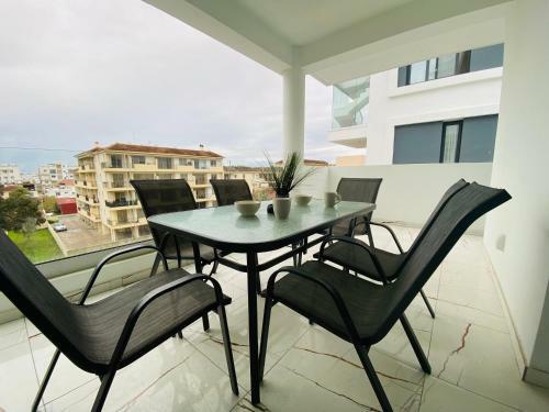 Apartamento Vivid 1-br Apt In Larnaca
