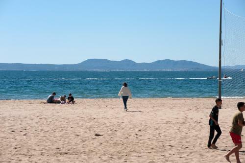 Apartamento A Pie De Playa Y Parking