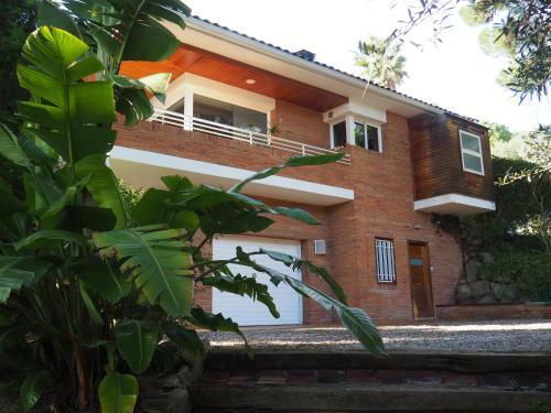 Apartamento Aislado Jard�n Y Piscina