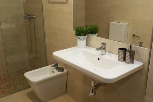 Apartamento Turisticos Puente Romano P3 1-a