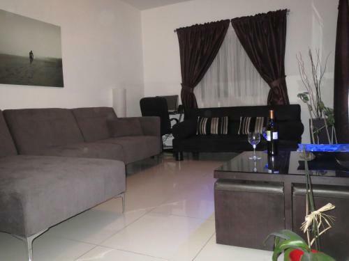 Apartamento Lordos Sea Front-private Flat On The Beach