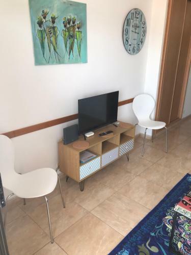 Yumbo Beach Apartment 2 With High Speed Free Internet