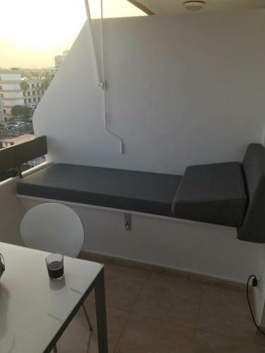 Yumbo Beach Apartment 2 With High Speed Free Internet
