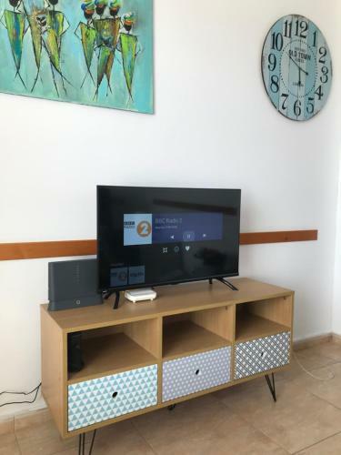 Yumbo Beach Apartment 2 With High Speed Free Internet