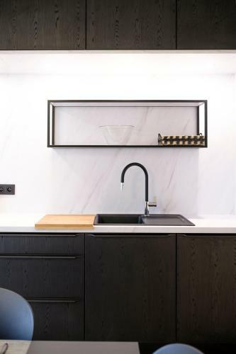 Fabulous Apartments In Ch�telain Area