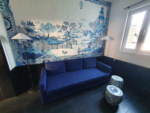 Hostal B96 Suites