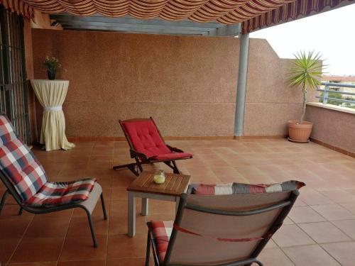 Apartamento �tico Terraza 65m. Playa, Piscina, A/c, Wifi